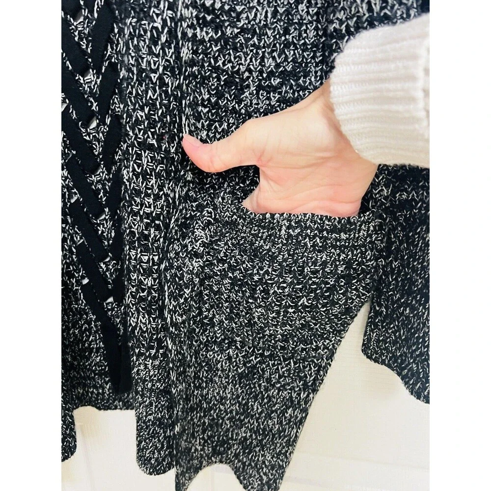 Women’s “Dex” Open Front Knit Sweater Cardigan Size Small Black White Pockets